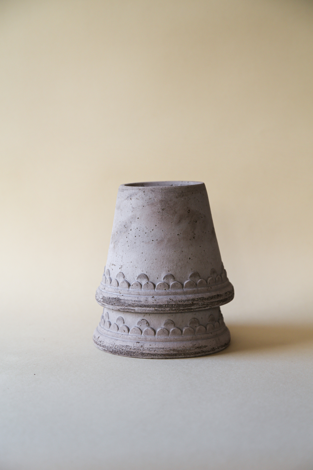 Københavner RAW Grey potte med plante